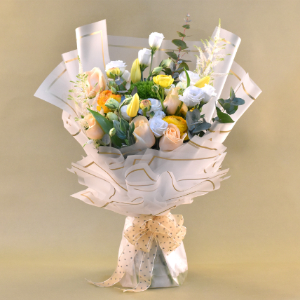 Colourful Blooms Bouquet: Birthday Gifts 