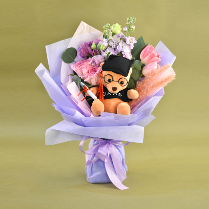 Cute Graduation Teddy & Fresh Flowers Bouquet: Flowers with Teddy Bears