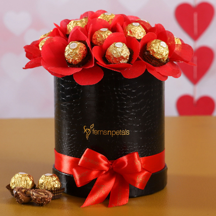 Ferrero Rocher Chocolates In FNP Signature Box: Chocolates For Birthday