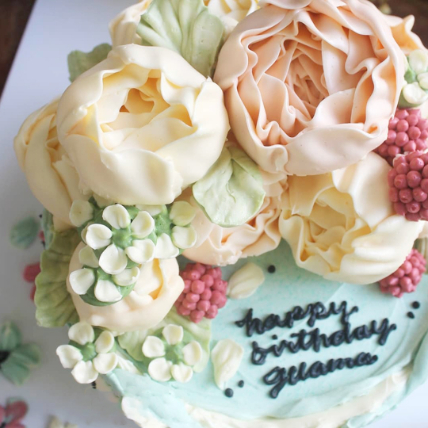 Fika Flower Cake: 