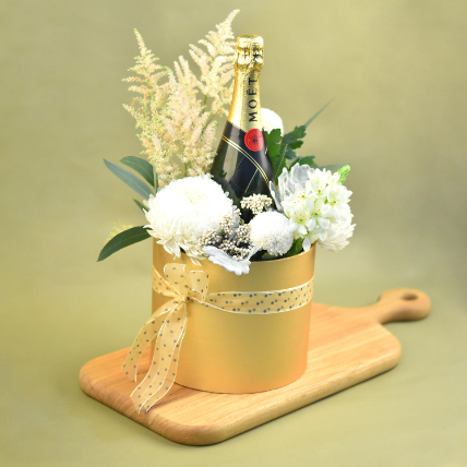 Mixed Flowers & Champagne Golden Box: Combos Gift