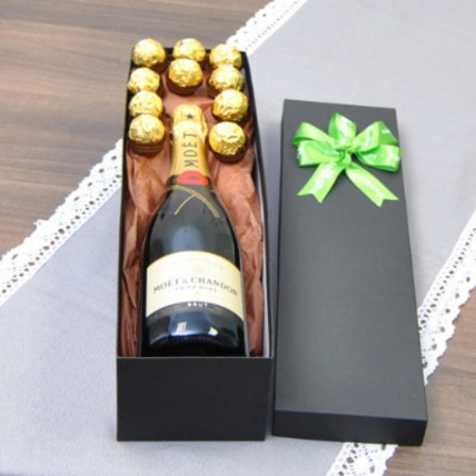 Moet and Ferrero Rocher Gift Box: Gifts for New Year