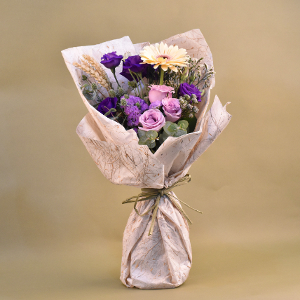 Opulent Mixed Flowers Bouquet: 