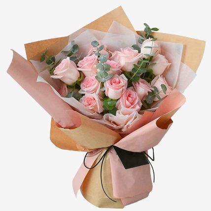 Soft Pink Roses: Flower Bouquets Delivery