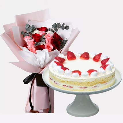Strawberry Shortcake & Delightful Roses: Flowers With Cake 