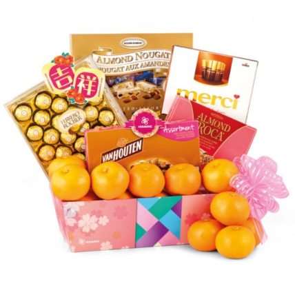 Sweet And Healthy Treats Gift Basket: 