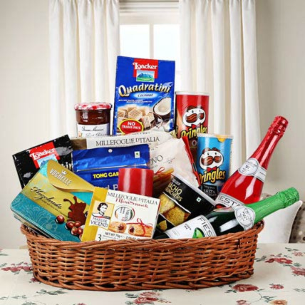 Sweet And Savoury Treats Basket: Midnight Delivery Gifts