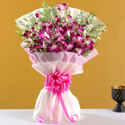 ten attractive purple orchids bouquet: 