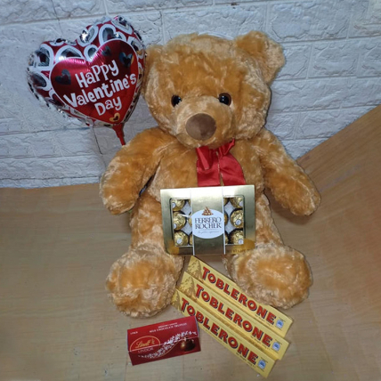 Valentines Chocolate & Teddy Gift Set: Order Gifts 