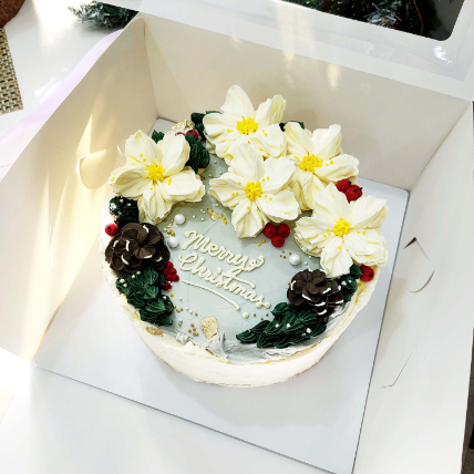 Christmas Flowers Cake 6 Inches