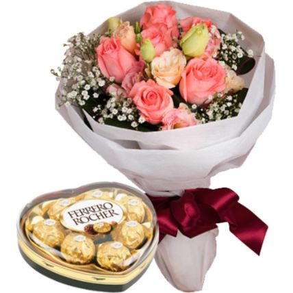 Pink And Peach Roses Bouquet With Ferrero Rocher